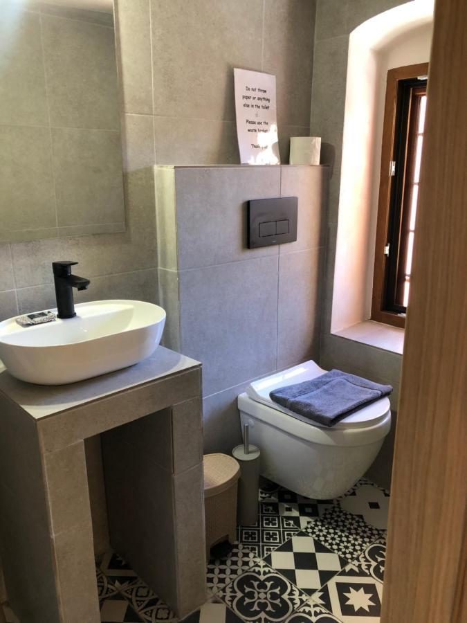 Solo Traveler Daire Ermoupoli Dış mekan fotoğraf